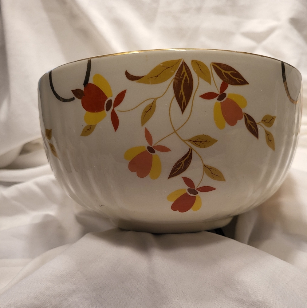 Vintage 1960’s Hall’s Bowl Autumn leaf